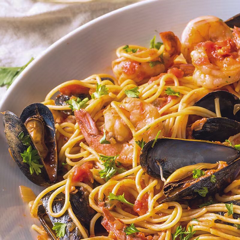 Italian pasta dish with mussels